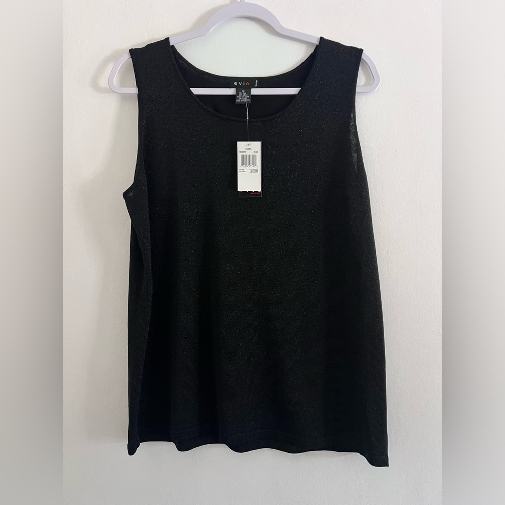 Evie black top in 1X